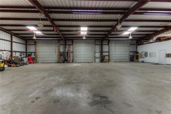 8200 N Interstate 45 Service Rd, Palmer, TX 75152